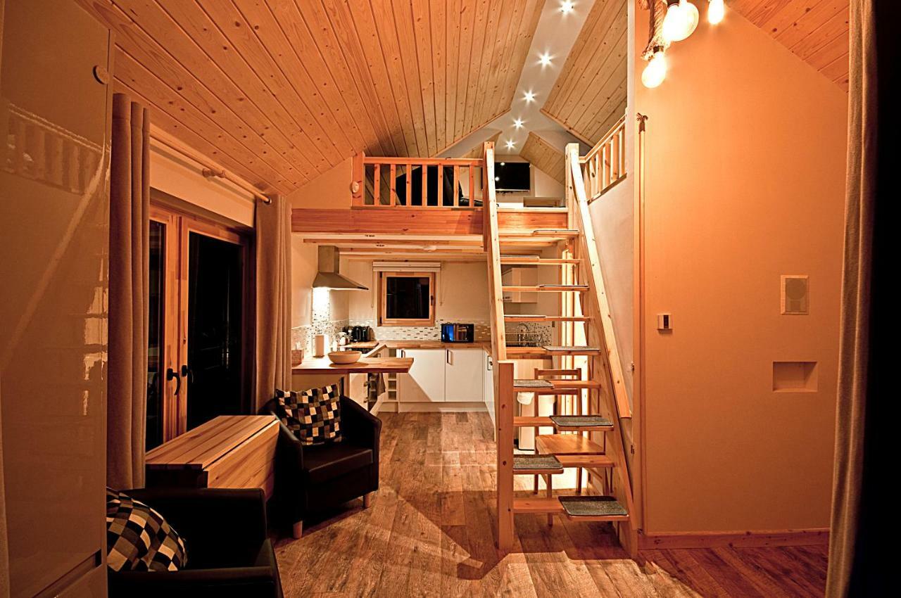 Alum Chine Log Cabin Villa Bournemouth Bagian luar foto